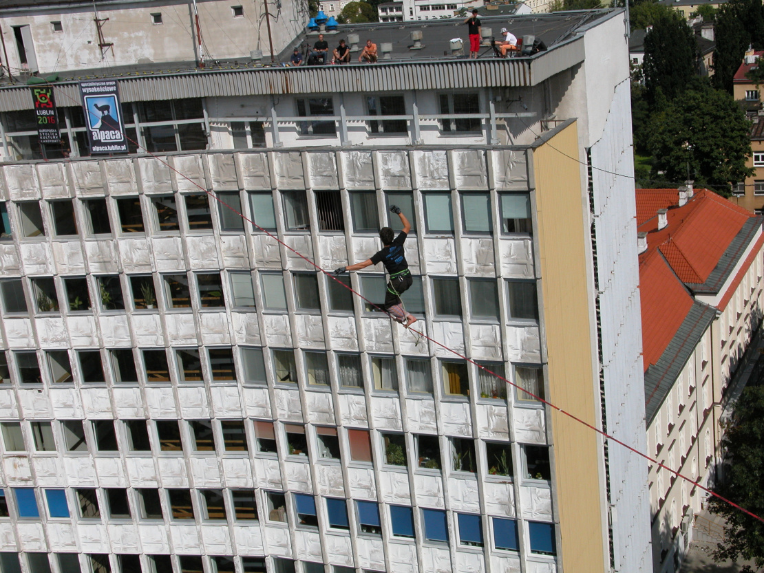 Obsługa alpinistyczna w ramach Urban Highline Festival